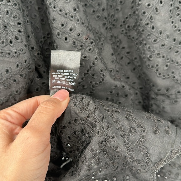 Tuckernuck Pomander Place Black Eyelet Emi Tee - Picture 8 of 10